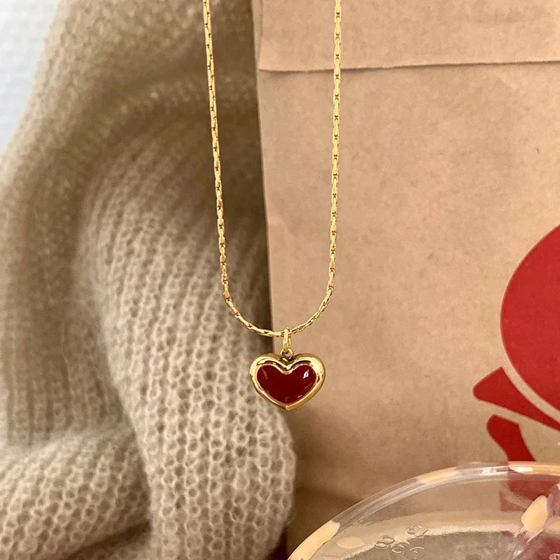 Bella™ Velvet Heart Necklace